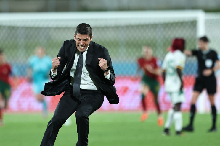 Histórico! Portugal bate Camarões e garante apuramento inédito para o  Mundial de futebol feminino - Seleção Feminina - Jornal Record